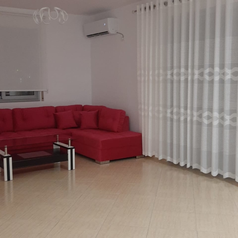 Shitet apartament 1+1 Lungomare, Vlore! thumbnail 2