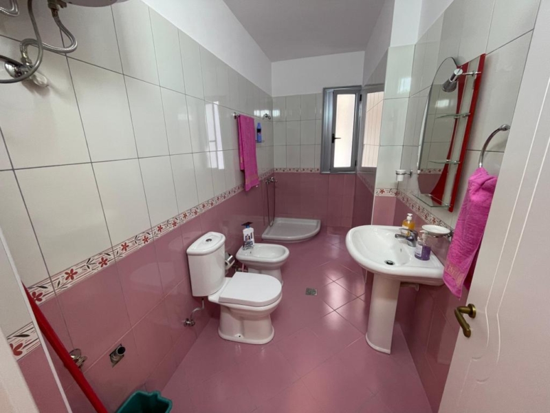 Shitet apartament 1+1 Lungomare, Vlore! thumbnail 5