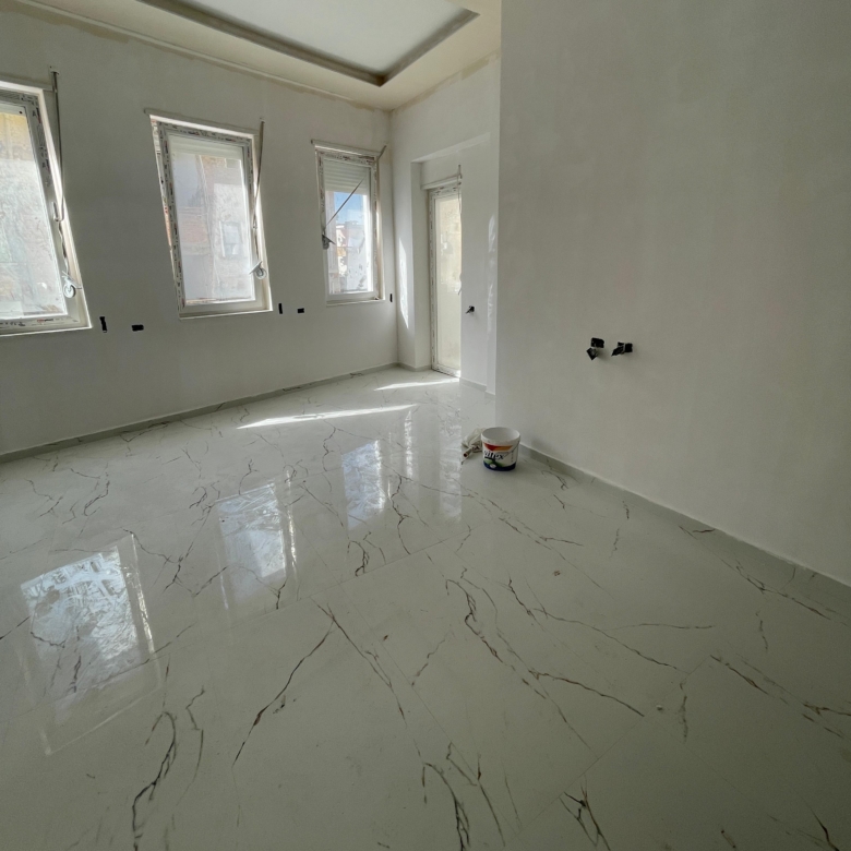 Shitet Apartament 1+1, Qender thumbnail 2