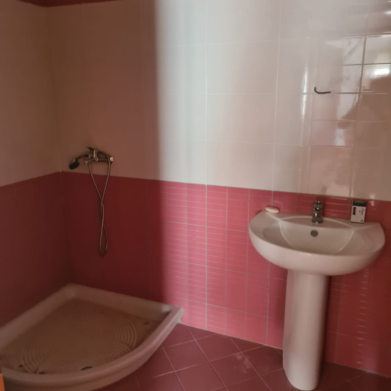 Shitet apartament 2+1+2, Lungomare, Vlore. thumbnail 4