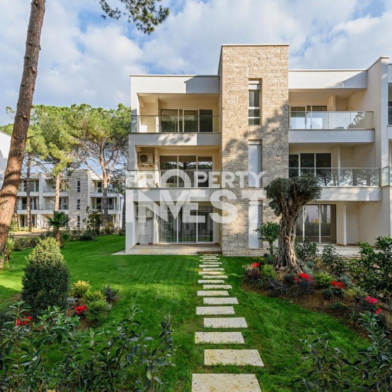 Apartament 1+1 në shitje, në Resortin San Pietro, Gjiri i Lalezit.