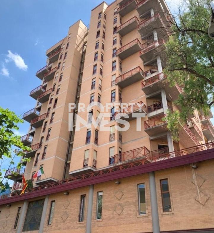 Jepet Ambient, Zyre me qera Qender, Torre Drin