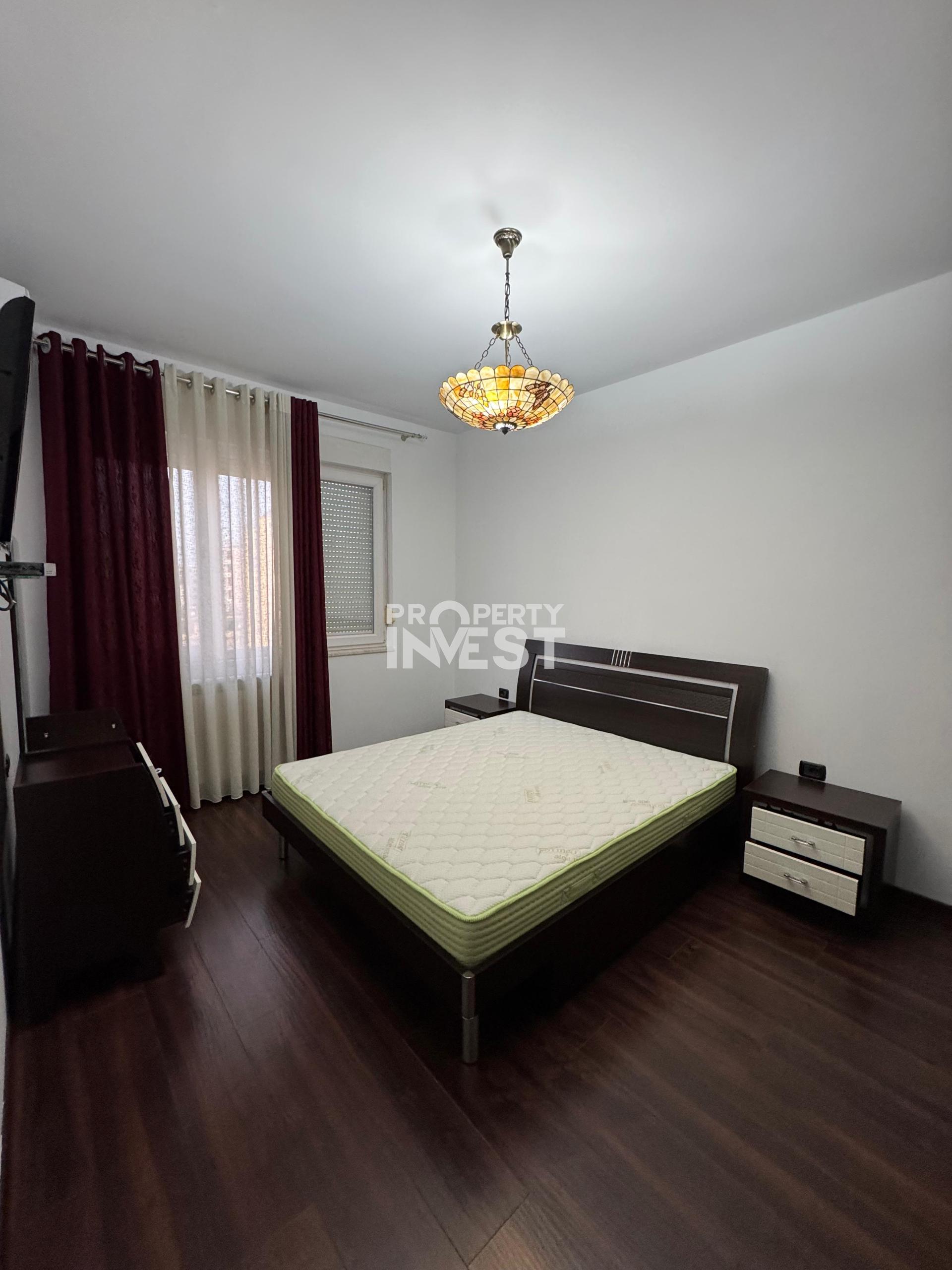 8e54ac40-7c12-4bde-9d10-8de40e3a44f3