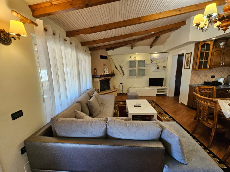 Jepet apartament 3+1+2 me qira tek Vilat Gjermane, prane fakultetit Ekonomik