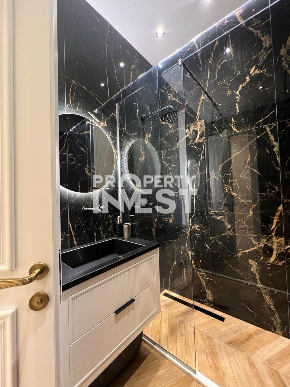 c067f3c6-6ac8-4403-b4af-dbfb9a2a7c00