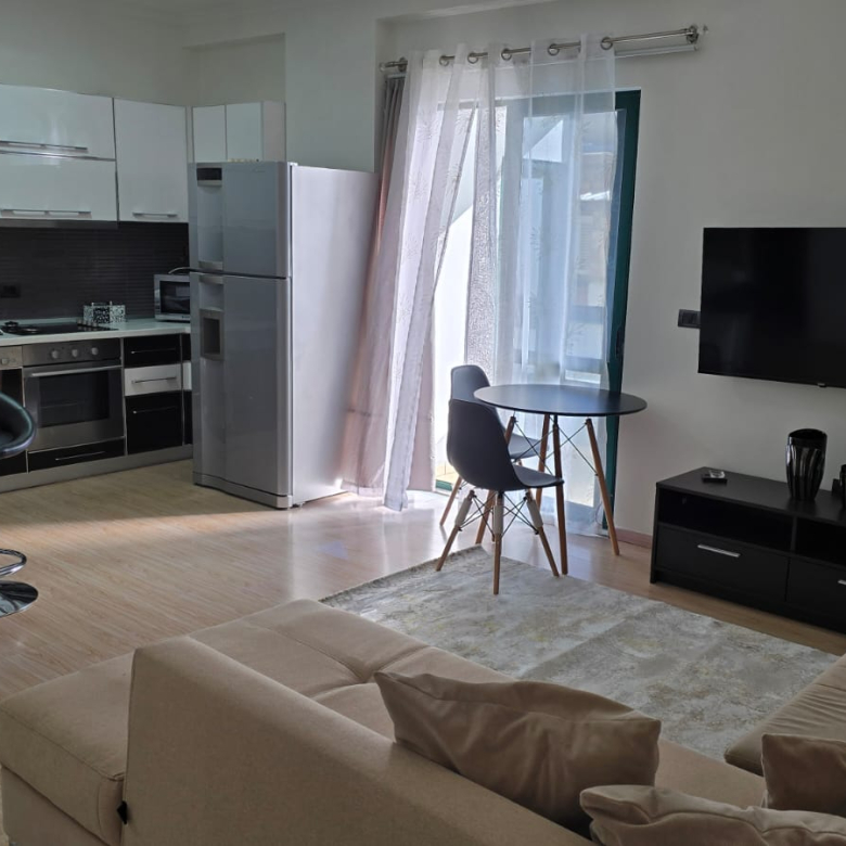jepet me qira apartament 1+1 Stadiumi Dinamo