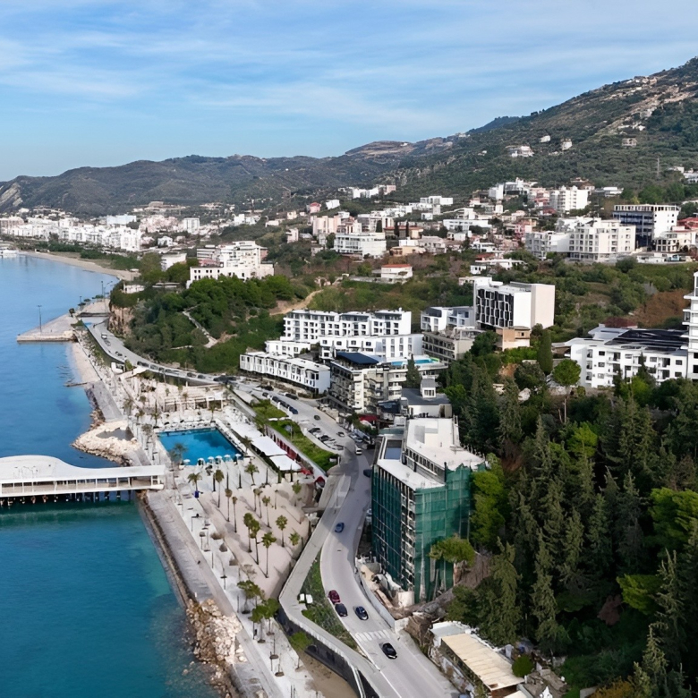 Shitet Apartament 1+1 Uji Ftohte Vlore, Lungomare