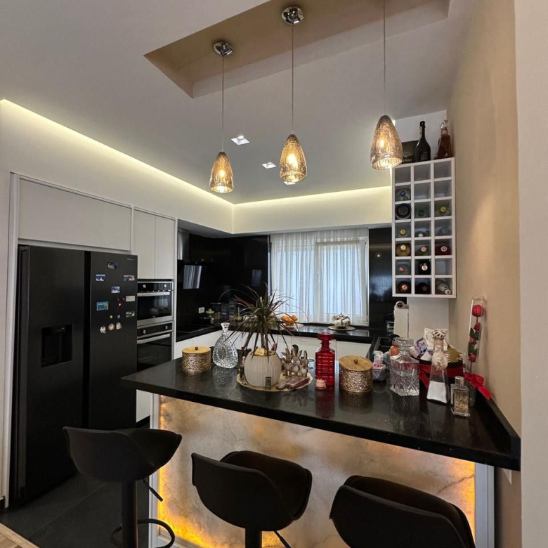 Shitet super Apartament 2+1+2 tek Liqeni i Thate thumbnail 6