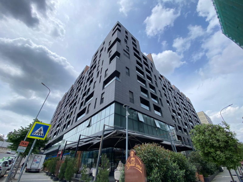 Jepet me qira apartament 2+1+2+post parkimi tek Parku olimpik, Prane Rruges se Kosovareve