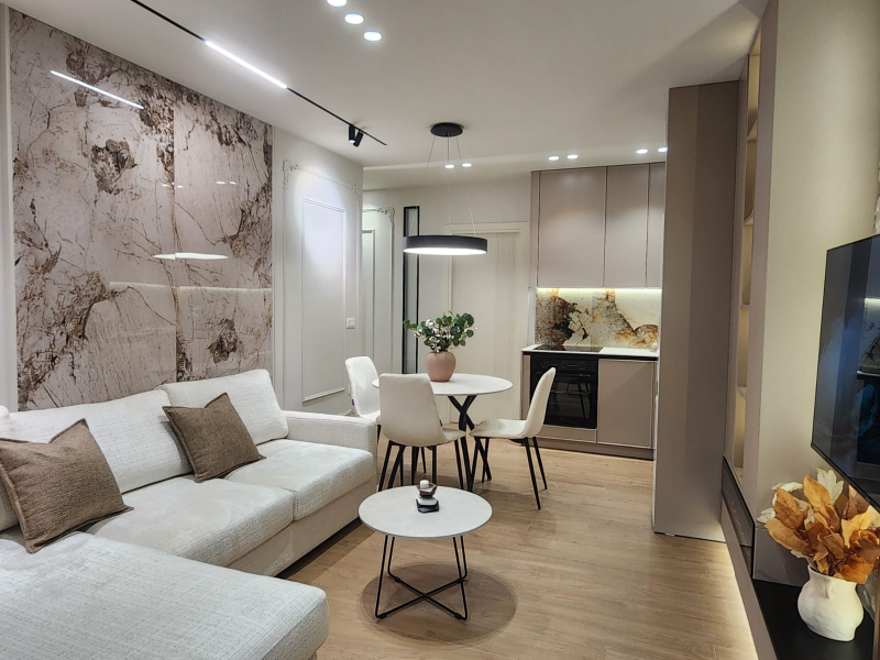 Shitet Apartament 2+1 Durres plazh Florida, Pista Iliria