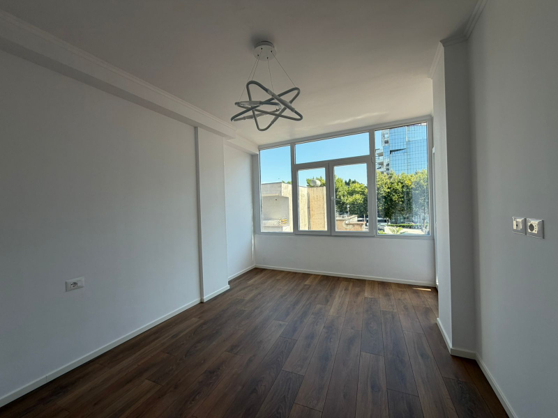 Shitet Apartament 1+1 rruga Dritan Hoxha, Laprake