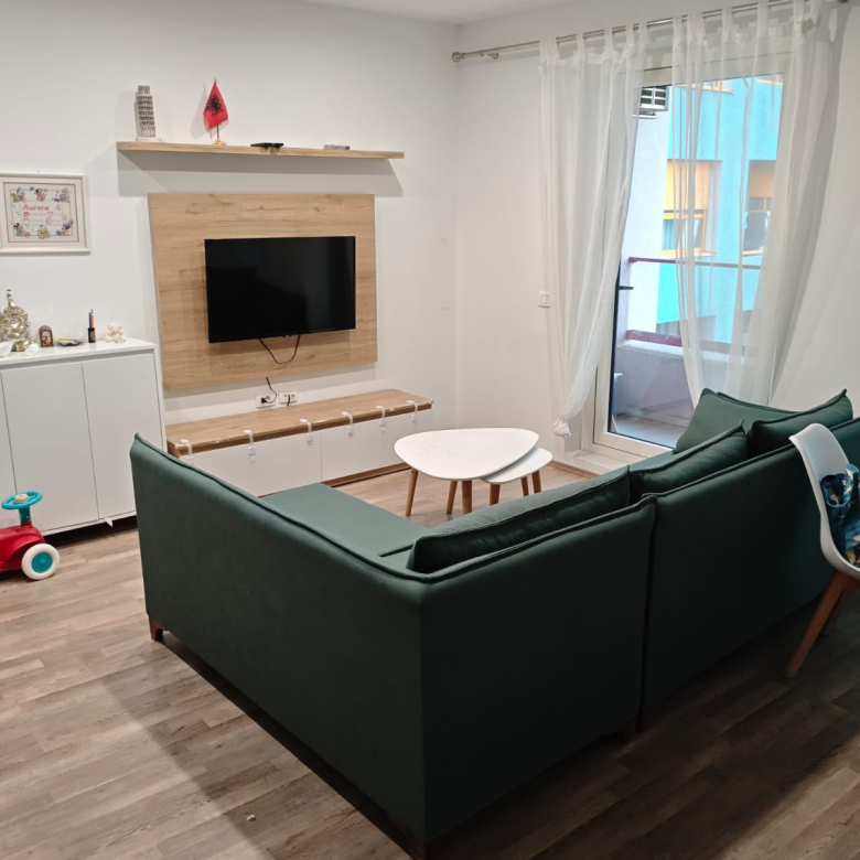 Jepet me Qera Apartament 1+1 Mangalem, Ali Dem